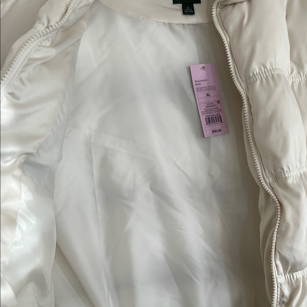 Wild Fable Cream Quilted Vest with High Collar - Picture 8 of 8